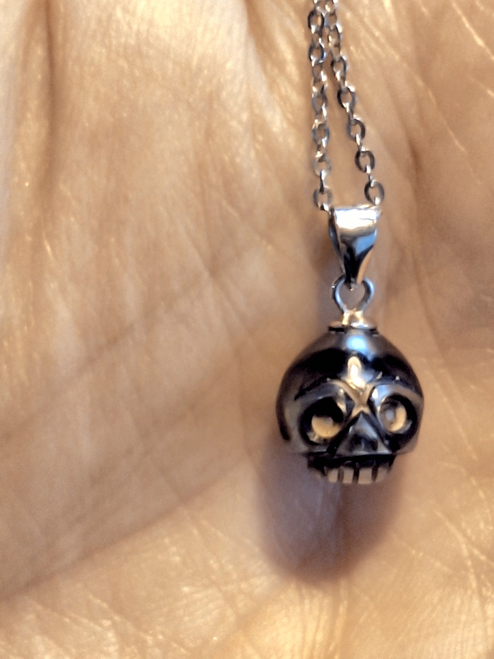 Carved Pearl Skull Pendant Sterling Silver Necklace - Black Grey